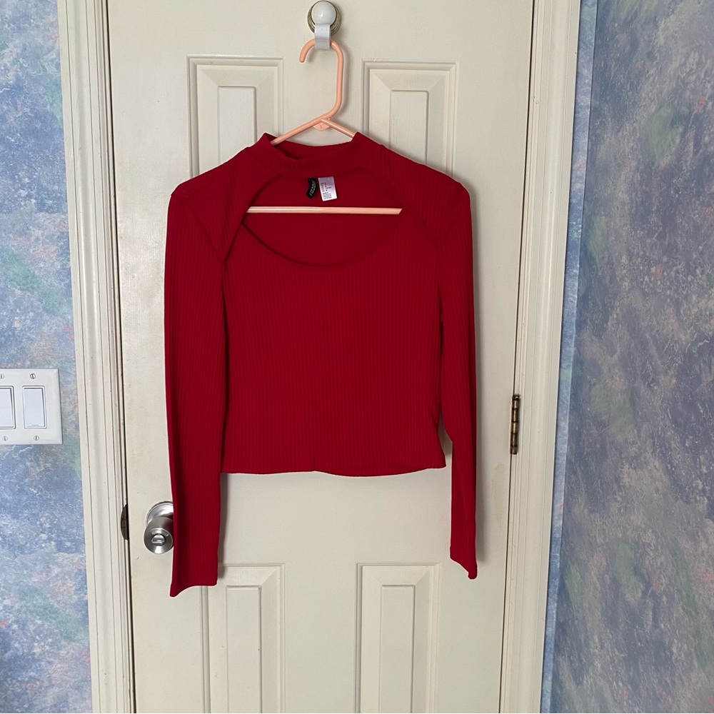 Cut Out Mock Neck Ribbed Long Sleeve Shirt